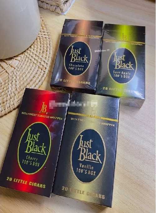 บุหรี่นอก Just Black Strawberry