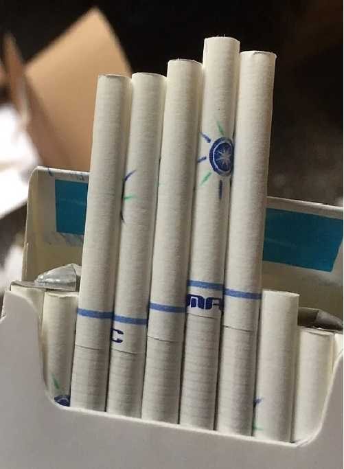 บุหรี่นอก MAC Cool Blast (1เม็ดบีบ)