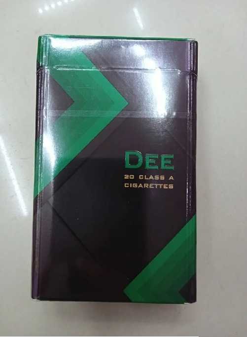 บุหรี่นอก Dee Green