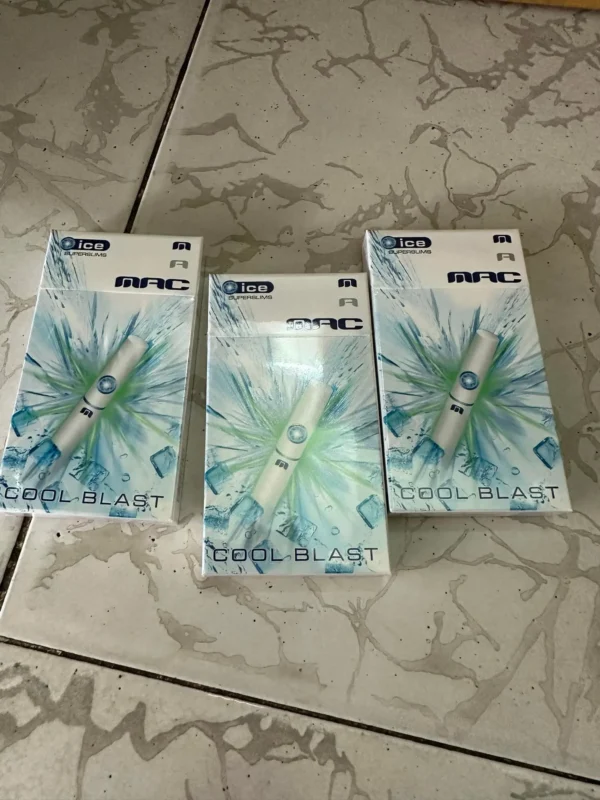 MAC Cool Blast