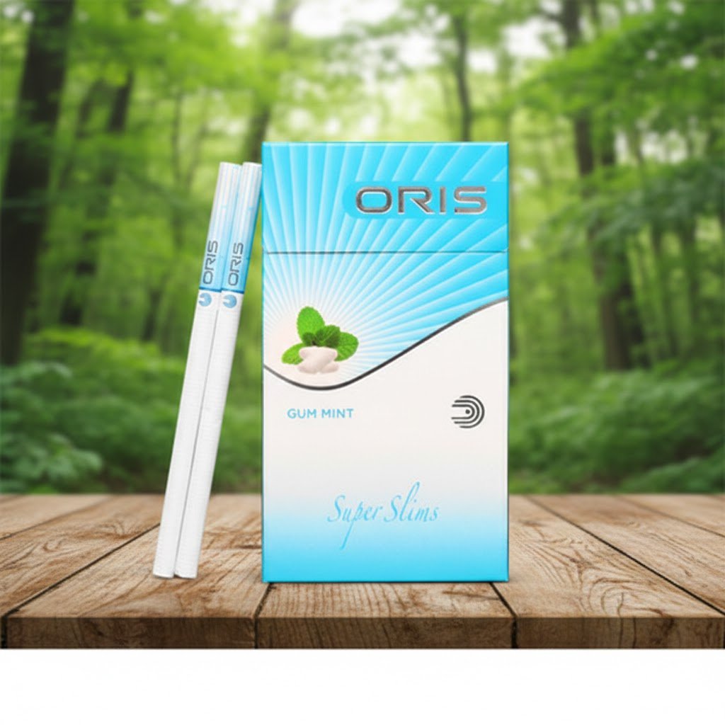 ซองบุหรี่ Oris Gum Mint และมวนบุหรี่ Super Slims บนโต๊ะไม้ท่ามกลางบรรยากาศป่าธรรมชาติ