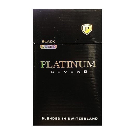 ซองบุหรี่ Platinum Seven Black สีดำหรูหรา วางคู่กับแล็ปท็อปบนโต๊ะทำงานสื่อถึงการพักผ่อนของคนวัยทำงาน